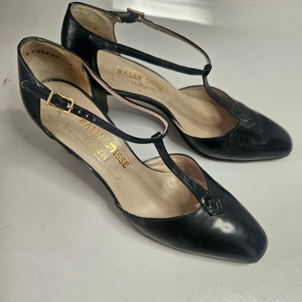 Bally Suisse Bellezza Vintage Black Leather T-Strap Heels Pointed‎ Toe Size 3.5